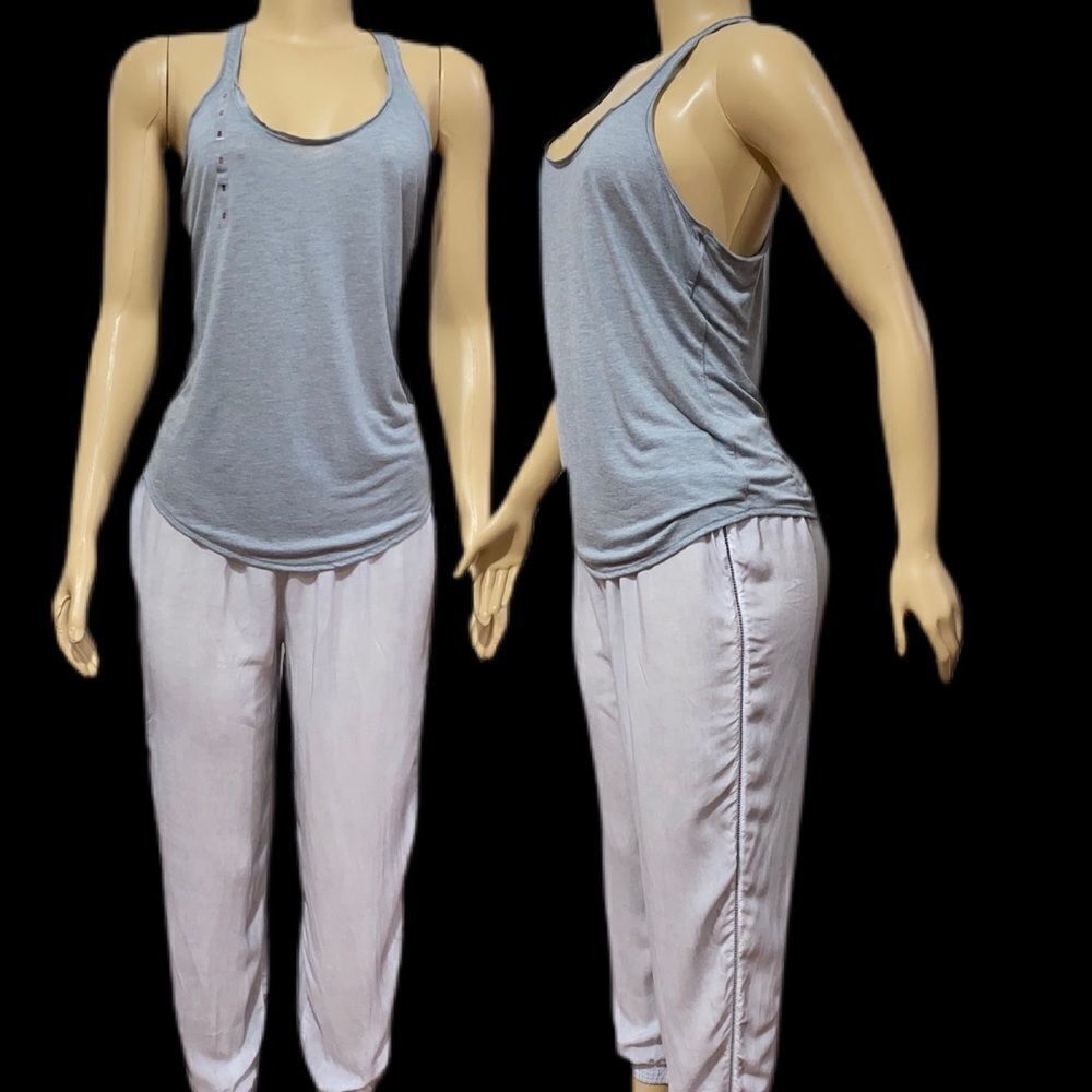 Victoria’s Secret lightweight pajama set 2 piece